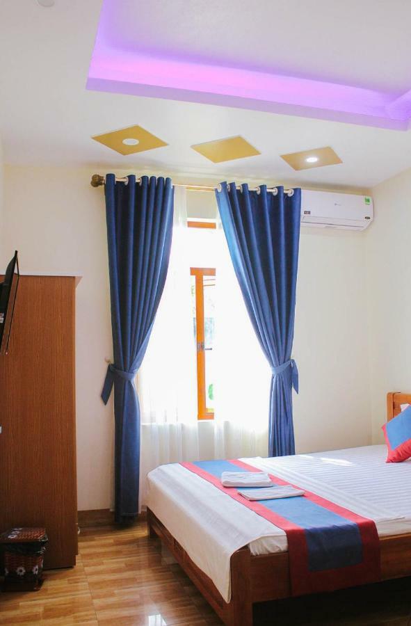 Ahoj Guest House Hạ Long Extérieur photo