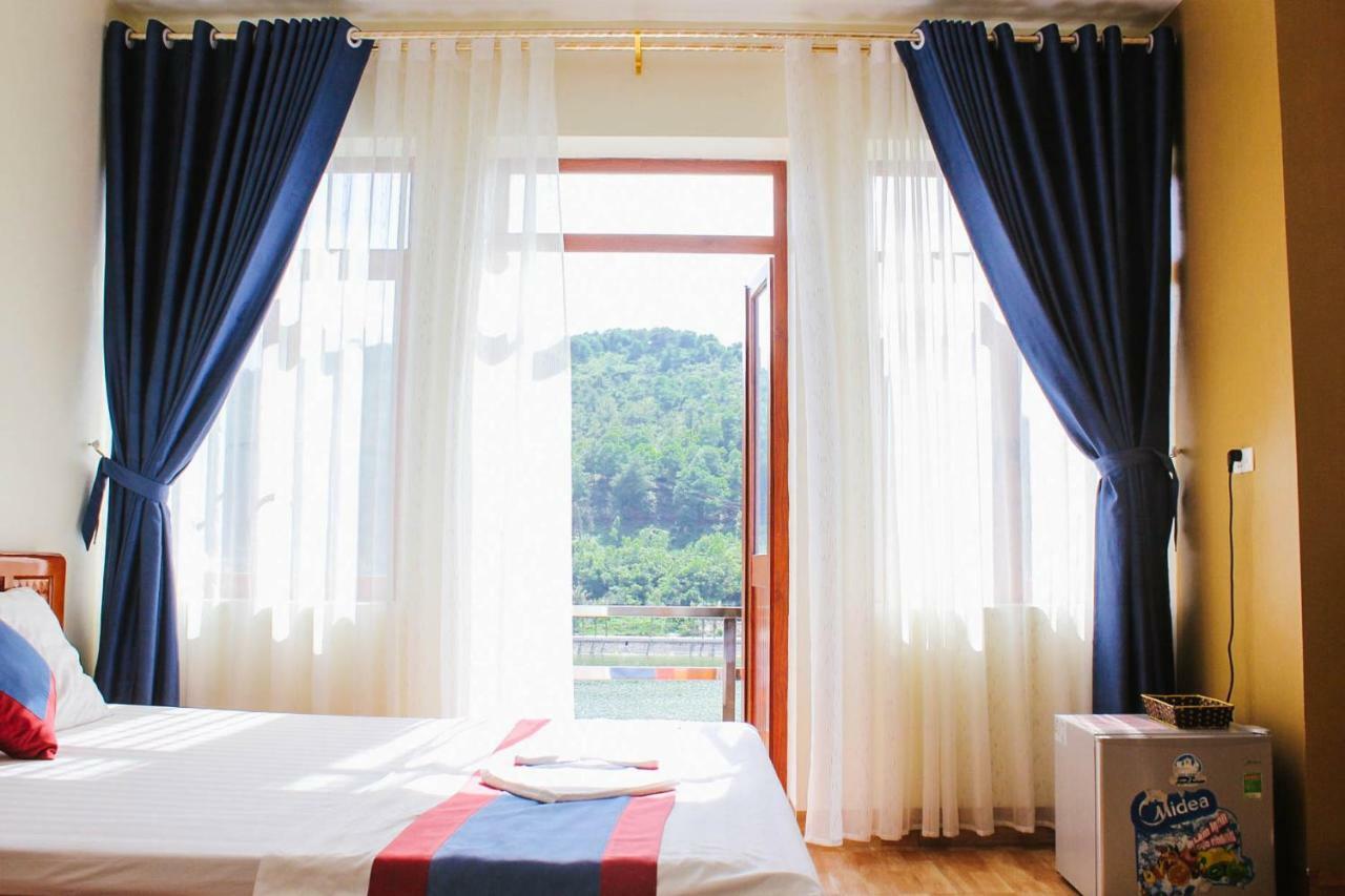 Ahoj Guest House Hạ Long Extérieur photo