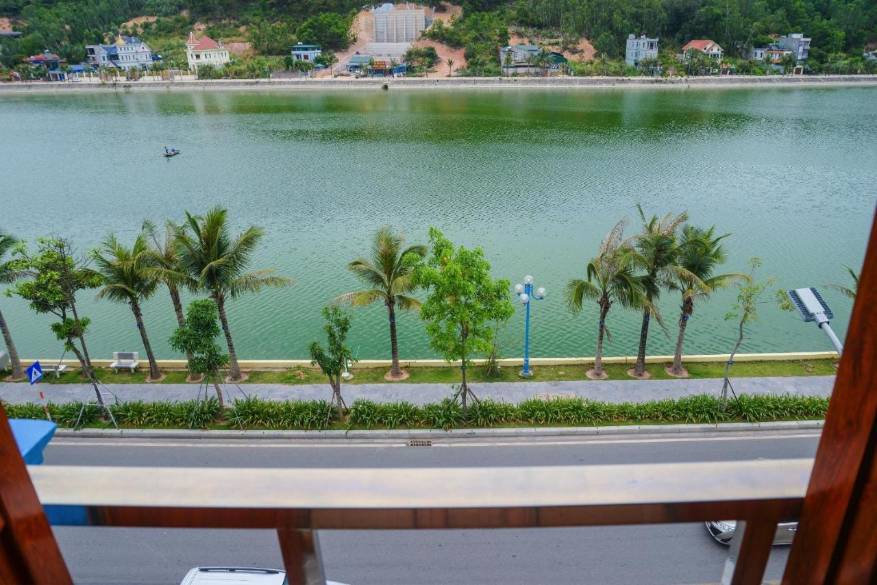 Ahoj Guest House Hạ Long Extérieur photo
